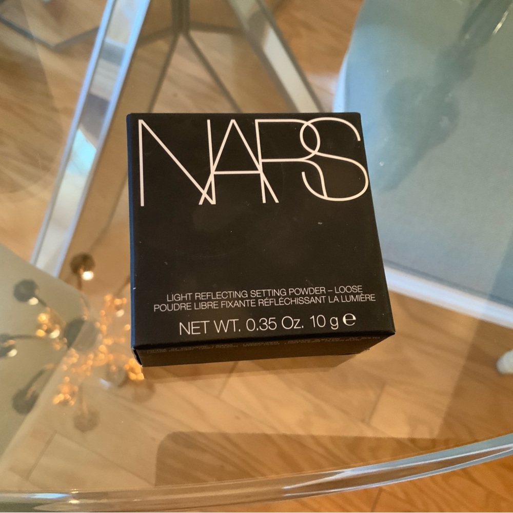 NARS Black Light Reflecting Loose Setting Powder